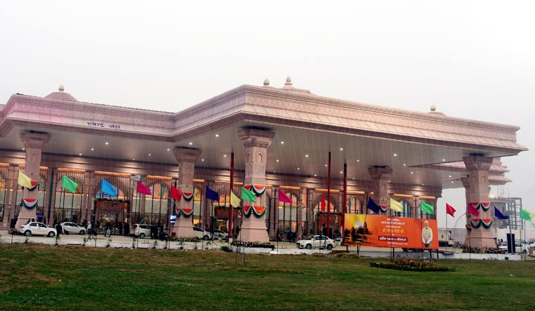 Ram temple devotees can now fly to Ayodhya on helicopters