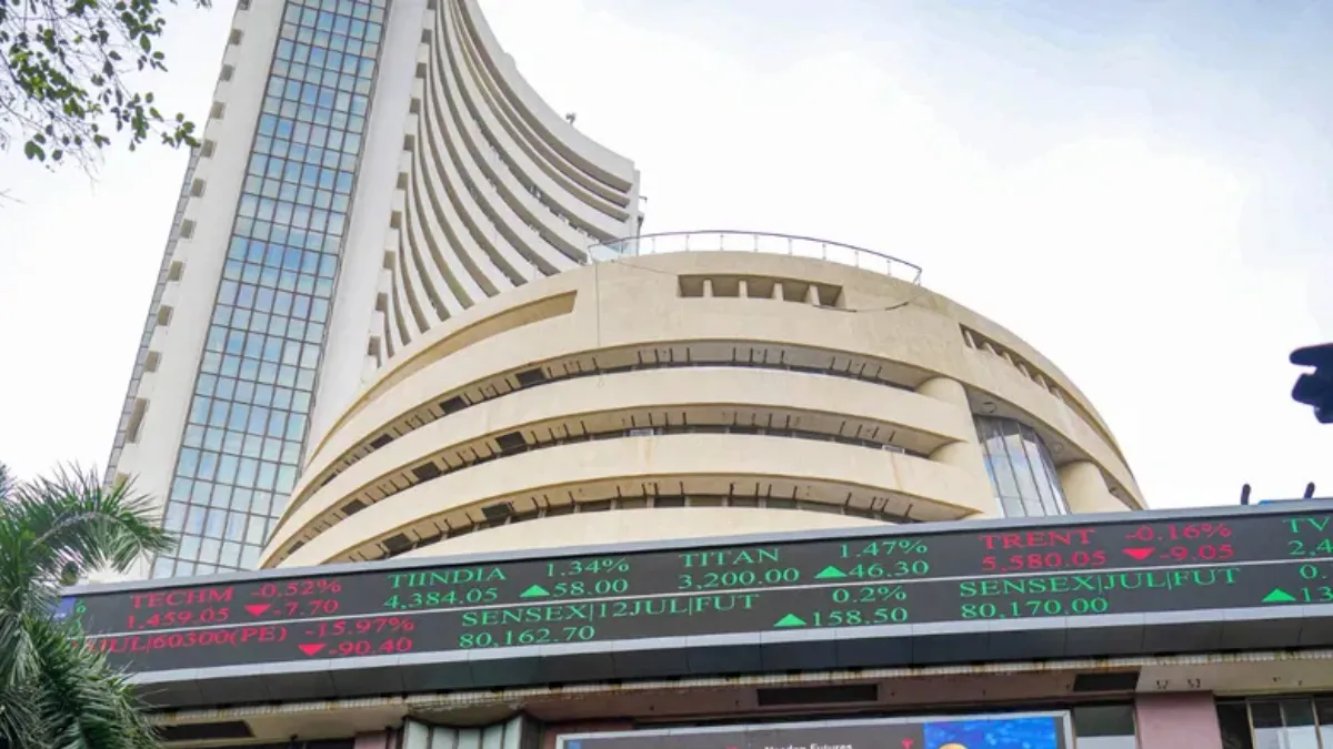 Market Closing Bell: Sensex dips 182 points, Nifty settles at 24,750 ahead of domestic GDP data