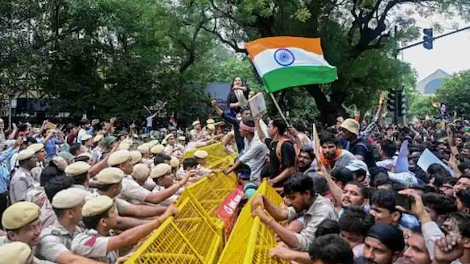 SC Deplores Wives Complaining to Husbands' Employers in Divorce Cases | Quick Digest