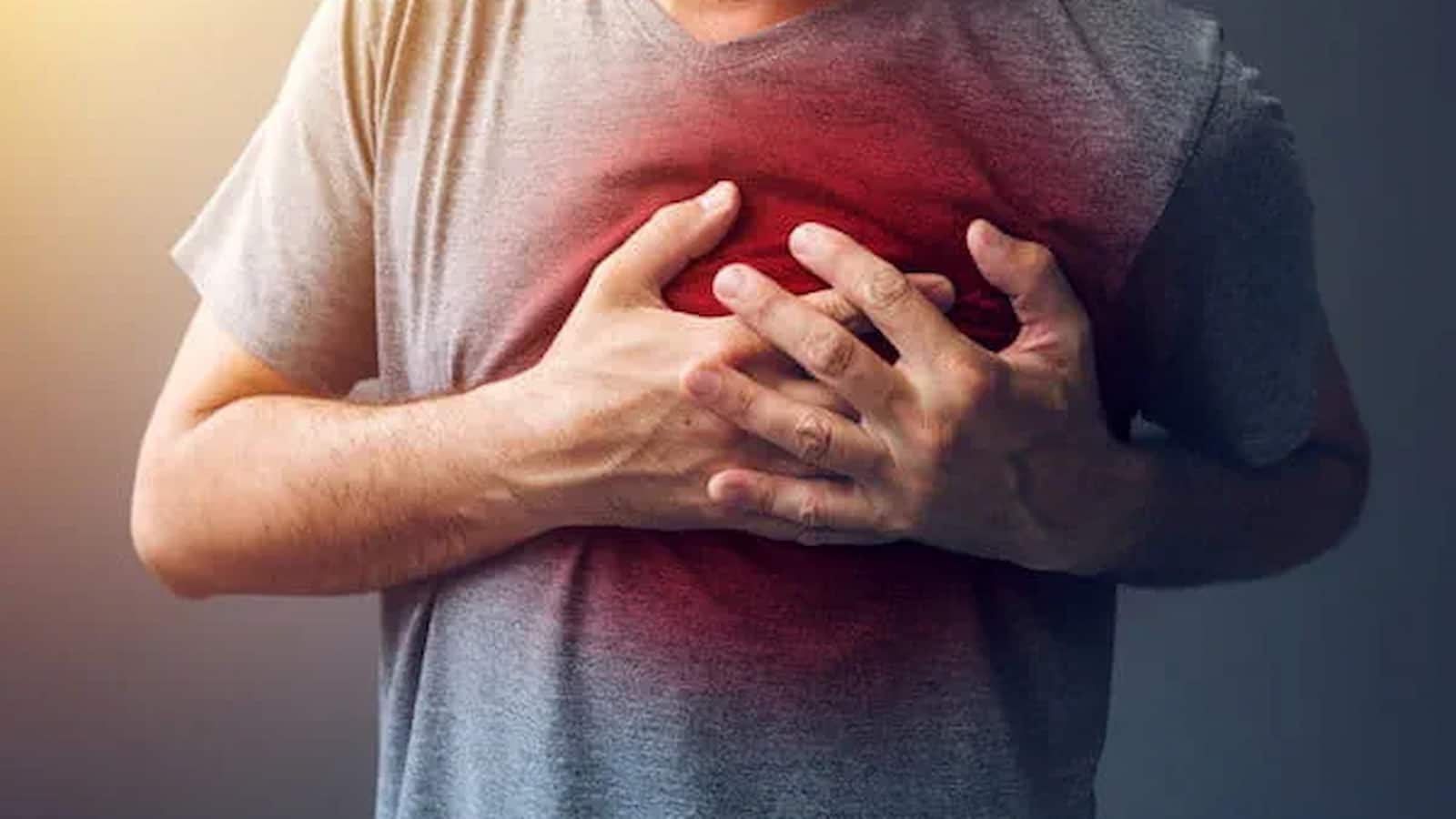 25-Year-Old Man Dies of Heart Attack While Sitting With Friends in Mumbai