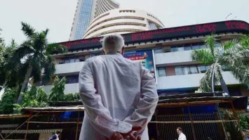 Market Closing Bell: Nifty fails to hold 24,400, Sensex sheds 156 points