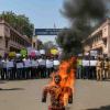 Student Protest Erupts at Lucknow University as Minister Sanjay Nishad’s Effigy Set Ablaze