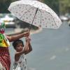Hot and Humid Conditions Grip Mumbai as IMD Forecasts Clear Skies with Possible Thundershowers