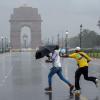 Thunderstorms, Hail and Rain Lash Delhi-NCR as IMD Warns of Further Weather Turbulence Till May 5