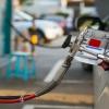 CNG Price Hike in Mumbai: Mahanagar Gas Raises Rates to Rs 84 Per Kg Amid Cost Pressures; Auto Unions Demand Fare Revision