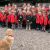 UK Schoolchildren Celebrate Therapy Dog Willow’s Fourth Birthday in Viral Display of Affection