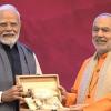 Modi Shares Emotional Moment With Swami Chinmayananda’s Hologram at Mission Anniversary