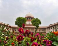 SC Seeks Clarification From EC On Functioning Of EVMs, Calls Poll Panel Official At 2 Pm