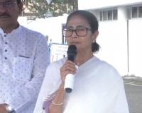Girls shouldn't be allowed to go out at night: Mamata Banerjee on Durgapur gang-rape incident