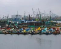 Cyclone Montha: Evacuations on as Andhra Pradesh, Odisha remain on alert ahead of landfall today | Top updates