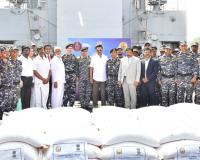 TN sends 950 tonnes of humanitarian aid to cyclone-hit Sri Lanka
