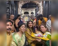 Shilpa Shetty feels 'blessed' after visiting the holy shrine of Goddess Lakshmi in Kolhapur