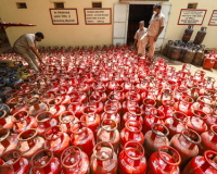 Govt approved 25 lakh additional LPG connections under PMUY