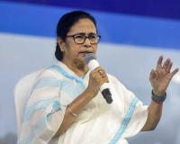 Mamata Banerjee Blames Centre for Aviation Disruptions, Warns Passengers May Turn to Courts