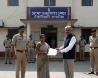 Uttar Pradesh Administration Grants Class-IV Job to Wife of Deceased BLO in Hathras