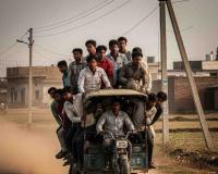 Overloaded Auto-Rickshaw in Mahoba Sparks Public Outcry Over Passenger Safety