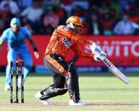De Kock Lights Up Gqeberha as Sunrisers Eastern Cape Crush Pretoria Capitals for Bonus-Point Win