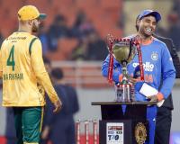 2nd T20I: Unchanged India elect to bowl first; South Africa bring in Reeza, Baartman and Linde