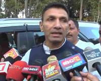 Jitu Patwari Accuses Shivraj Singh Chouhan of Oppressing Farmers Amid Fertiliser Shortages in Madhya Pradesh