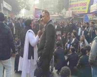 Lawyers Stage Protest in Bareilly Over Delay in Arrests in Advocate Mahjabeen Murder Case