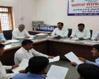 Ration Dealers Stage Protest During Public Grievance Hearing at Budhana Tehsil