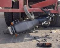 Speeding Truck Plows Into Motorcyclists in Etah, Leaving Three Dead and One Critically Injured