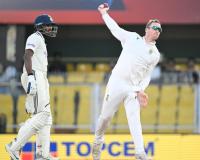 Harmer, Taijul and Nawaz nominated for ICC Player of the Month for November