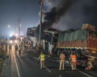 Three Killed, Two Dozen Injured After Truck Slams Into Passenger Bus in Uttar Pradesh’s Balrampur