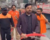 Weapons Displayed on the Streets: Hindu Raksha Dal Members Arrested in Ghaziabad Crackdown