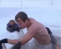 Dutch Adventurer Defies Deadly Siberian Freeze with -52°C Ice Plunge
