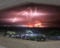 Explosions Rock Caracas Amid Reports of U.S. Airstrikes and Potential Military Escalation