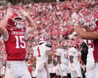 Indiana Juggernaut Overwhelms Oregon in Peach Bowl to Clinch National Championship Berth