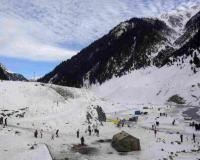 Kashmir Faces Unprecedented Winter Drought as 96% Rainfall Deficit Threatens Economy and Ecology