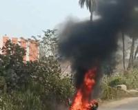 Narrow Escape for Biker in Mahoba as Moving Motorcycle Bursts into Flames