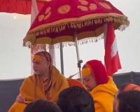 Seer on Strike: Shankaracharya Swami Avimukteshwaranand Begins Indefinite Fast Over Police Standoff at Magh Mela