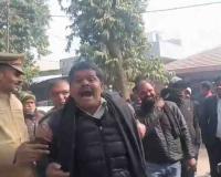 Tensions Escalate as Amethi Lawyers’ Protest Over Administrative Misconduct Enters Fourth Day