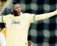 Toffees Stun Villa Park as Barry Ends Dominant Home Streak