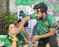 Clinical India Secure Super 8s Berth as Pakistan Collapse in colombo Thriller