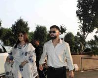 Coordinated in White: Virat Kohli and Anushka Sharma Make a Stylish Exit from Mumbai