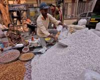 Delhi Market Surge: Commodities Trade Well Above MSP as Cereal Supply Tightens
