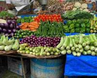 Market Dynamics Shift in Himachal Pradesh as Vegetable Prices Signal New Seasonal Trends