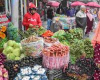 Market Dynamics Shift in Jammu and Kashmir as Vegetable Influx Stabilizes Local Prices