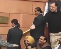 Rahul Gandhi calls Ravneet Bittu a 'traitor', he hits back with the 'enemies of the nation' jibe