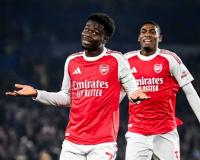 Saka’s Landmark Strike Propels Arsenal Seven Points Clear as Manchester City Stumble