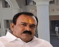 Self-Styled Astrologer Ashok Kharat Exposed as Assistant Neeraj Jadhav Reveals Hidden Camera Sting in Expanding Scandal 