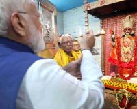Modi Intensifies West Bengal Campaign with Temple Visits and High-Energy Roadshow