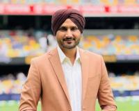 Seven AAP Rajya Sabha MPs Join BJP, Trigger Protests as Harbhajan Singh Faces Backlash