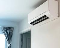 Architect Issues Strong Warning on Hidden Air Conditioner Pipe Installations, Suggests Practical Design Alternative