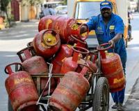 LPG Price Uncertainty Looms as West Asia Crisis Disrupts Energy Supplies, May 1 Revision Anticipated