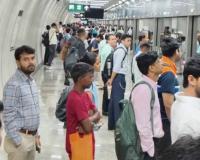 Technical Snag Disrupts Mumbai Aqua Line Services During Rush Hour, Commuters Stranded